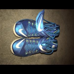 Nike lebron soldiers